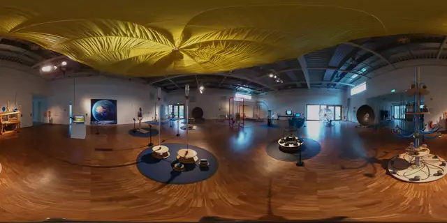 360 Grad Ausstellung 1